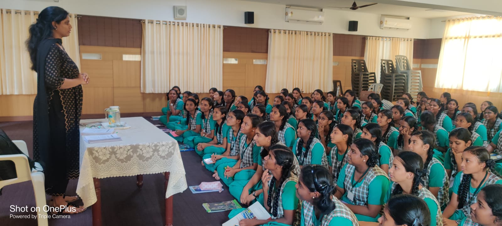 a single checked balloon